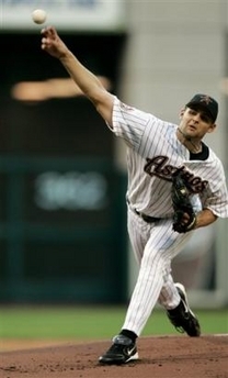 Capthta10404180045brewers_astros_basebal