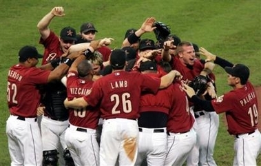 Capthta10610022124cubs_astros_hta106