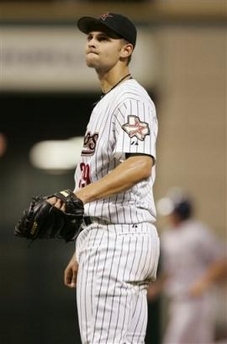 Capthta10804180228brewers_astros_basebal