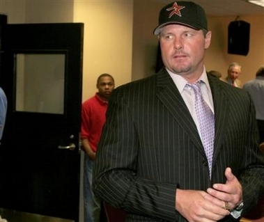 Capt317f08f57a7a4ab9b63e8db3d4bc58e0astr