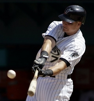 Captf98dfa96e0b34082abbf079538bd3c91astr